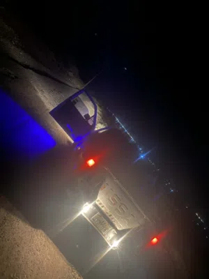 نيسان 4 شناكل