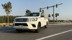 تويوتا هايلوكس غمارة بحالة ممتازة Toyota Hilux single cab - Excellent condition