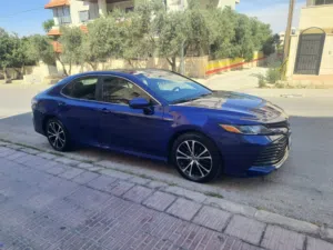 تويوتا كامري  2018 كلين تايتل