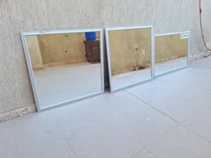 3 مرايات عرض كبيره اثنين بالطول و 1 بالعرض نوع الحديد المونيوم
