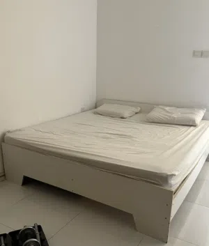 غرفه نوم نضيفه للبيع سعر نهائي 35