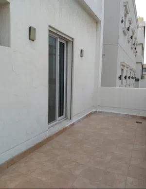 شقه مع بلكونه للايجار فى ابو فطيره ق8  الايجار /550  كود م /  56521  كود ح /  98368