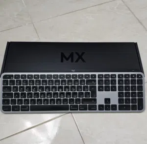 MX KEYS For Mac Bluetooth Keyboard Excellent Condition