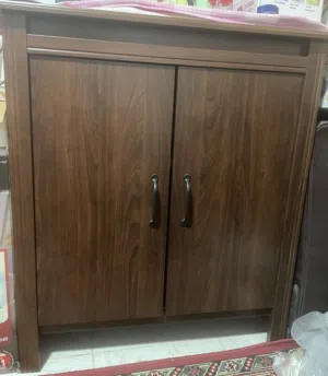 وحدة تخزين من ايكيا للبيع