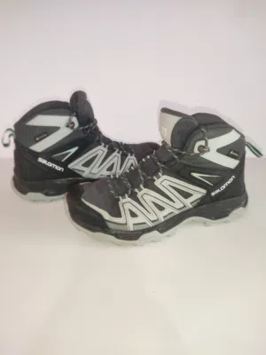 أحذية  وحقائب هايكنج  وتسلق و camelbak متخصصة من شركة عالمية نمر مختلفة