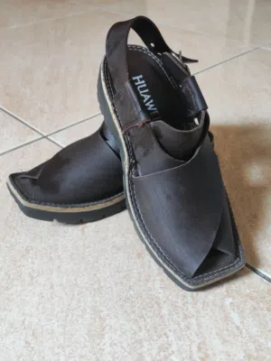 Boys . Sandals & Slippers . brown . New0