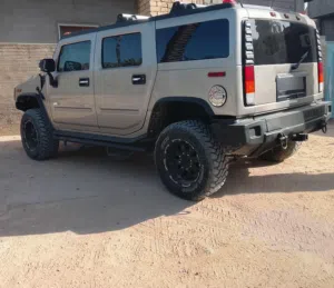 Used Hummer H2 in Tripoli