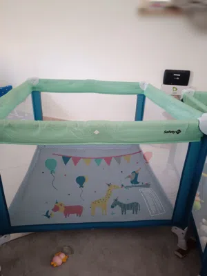 Baby playpen / play area
