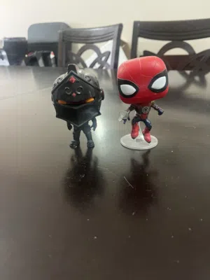 Bundle FUNKO POP! BLACK KNIGHT & SPIDER-MAN (integrated suit)