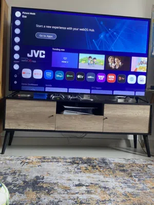 JVC 70 LED
