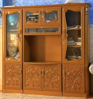 مكتبة تفصيل بخشب قوية جدا