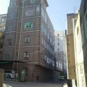 30 ft² 4 Bedrooms Apartments for Rent in Ibb Dhihar