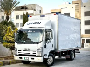 Box . Isuzu . 20161