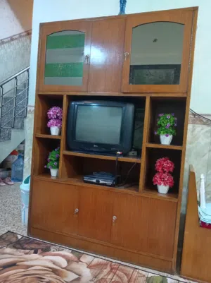 بوفية خشب اصلي تنفع للصالات