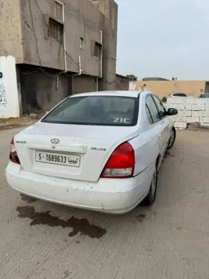 هونداي افانتي 2002