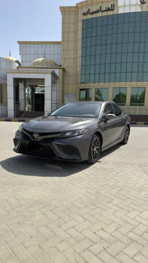 2024 Toyota Camry SE - Pristine Condition Low Mileage