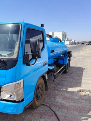Used Mitsubishi Fuso in Muscat