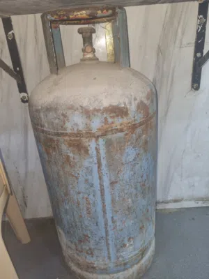 Gas cylinder for sale BD 18