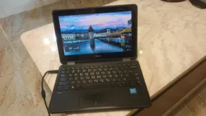 لاب توب ديل