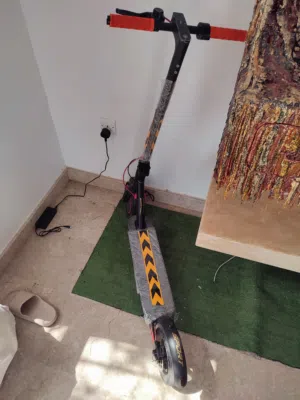 Electric Scooter mytoys new Battery new Tire 25 km Battery capacity Avrithing is ok