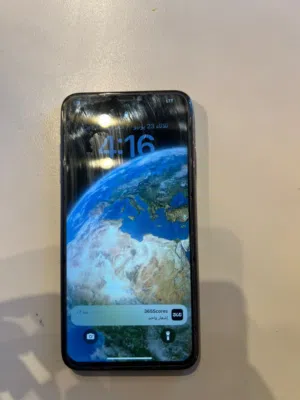 Apple iPhone XS Max 64 GB in Tripoli