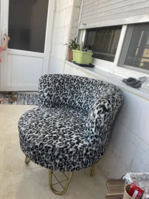 كراسي استعمال قليل