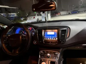 Used Chrysler 200 in Zarqa