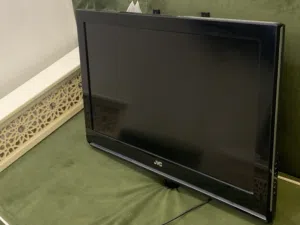 شاشة  تلفزيون JVC على السوم الموقع الرياض