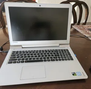 lenovo ideapad 700 hq للتصميم والجرافيك