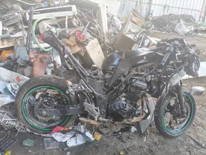 مطلوب-دراجه-كوزاكي-نينجا-300-للقطع-حتى-ولو-مضربة-مو-مهم-البودي-او-الجحش