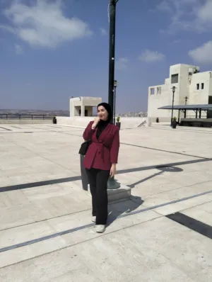 نور جمال عبد الحافظ سلامة 