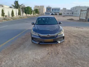 سياره اكورد للبيع  رقم واحد