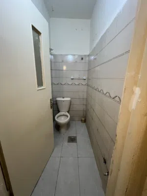 شقه فارغه للإيجار