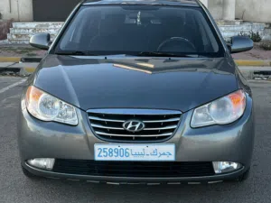 Used Hyundai Elantra in Al Khums
