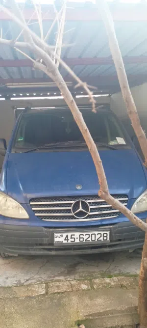 باص مرسيدس بنز ڤيتو  موديل 2006  4 سلندر للبيع العنوان اربد حوارة كلية نسيبه
