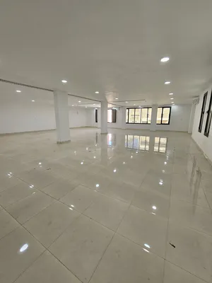 300 m22