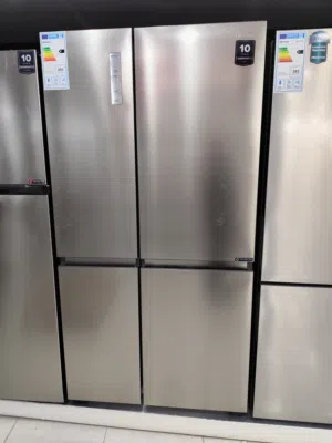 عرض نااار على ثلاجة هايسنس سايد باي سايد 635 لتر العملاقة من شركة ابو طويله