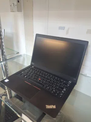 Lenovo Thinkpad x390 Intel uhd graphics 620 i5 8 gen 16 GB RAM 256 GB SSD window 11 laptop used