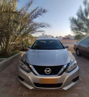 Used Nissan Altima in Al Batinah