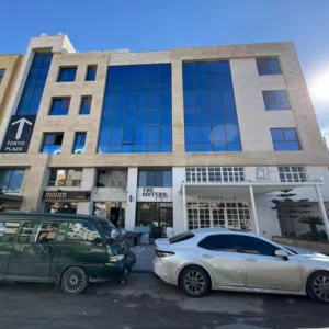 مجمع طوكيو التجاري 