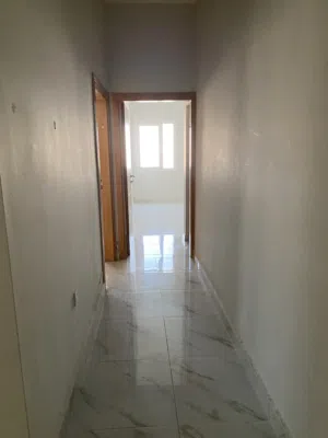 200 m2 2 Bedrooms Apartments for Rent in Um Salal Al Kheesa