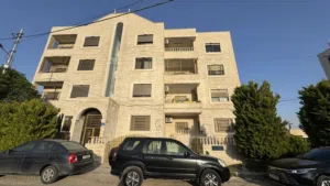 190 m2 4 Bedrooms Apartments for Sale in Amman Al-Husnyeh