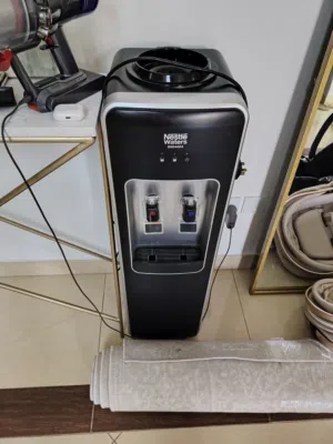 Watar dispenser almost new condition