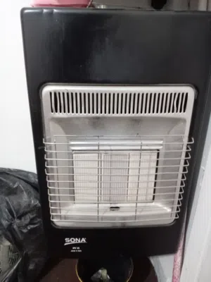 صوبات غازعدد /2/ ثلاث شغالات 100/100كل صوبه معها بربيش وساعه استعمال قليل جدا نوعهن وحده سوناوسبارك