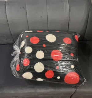 بطانيه (برنوص ) للبيع توه طالع من المغسله