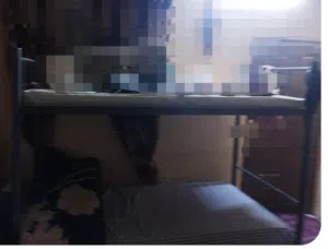 سرير طابقين