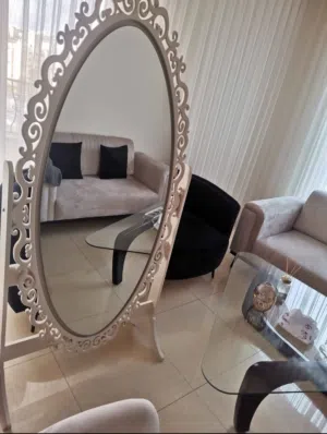 مراية غرفة ضيوف