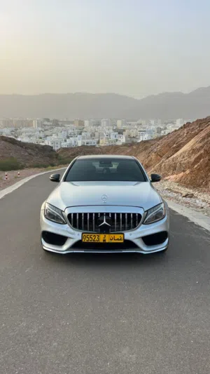 مرسدس C300 2017 للبيع