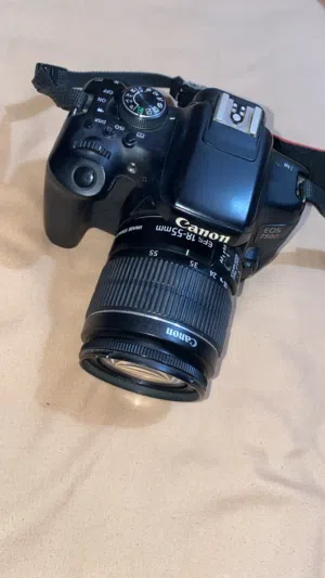 Canon EOS 750D