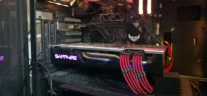 كرت شاشه AMD RX 580 8GB